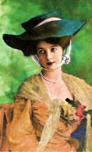 aunt, hattie, vintage-4970402.jpg